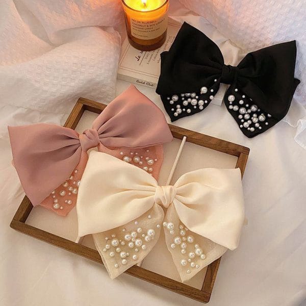 Pearl Bow Clips🎀 - Image 2